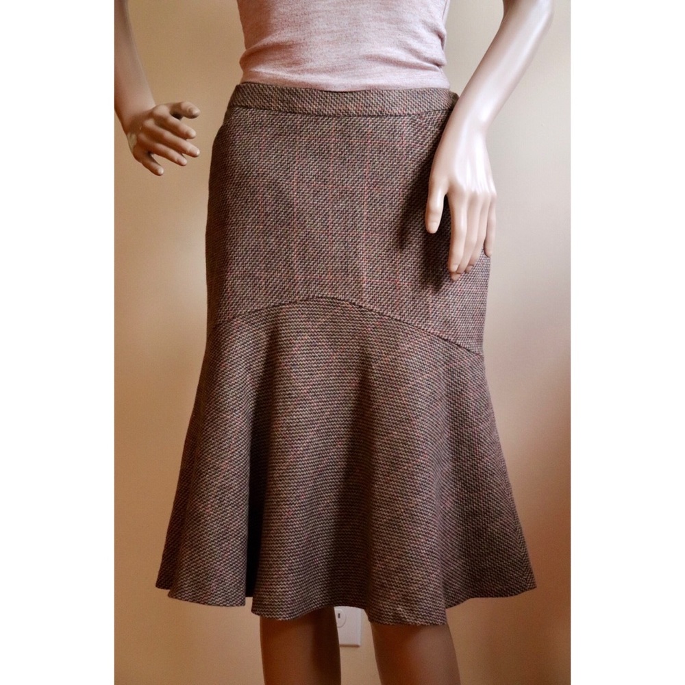 Wool skirt